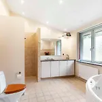 Vakantiehuis Large In Peaceful Beautiful Nature
