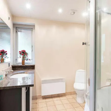 Large In Peaceful, Beautiful Nature Holiday home