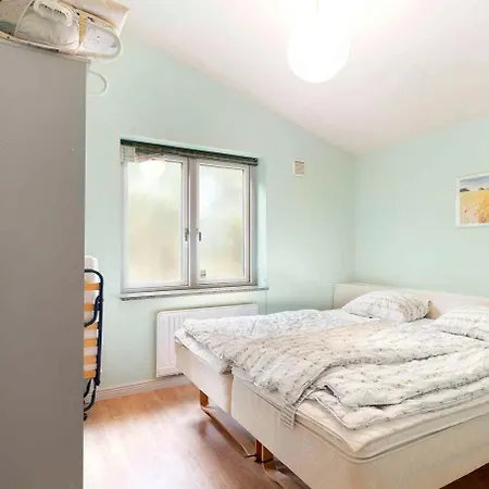 Large In Peaceful, Beautiful Nature Holiday home