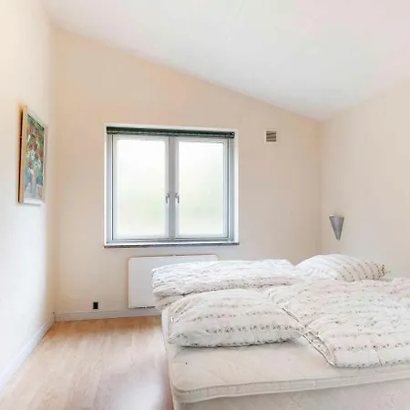 Large In Peaceful, Beautiful Nature Holiday home *
